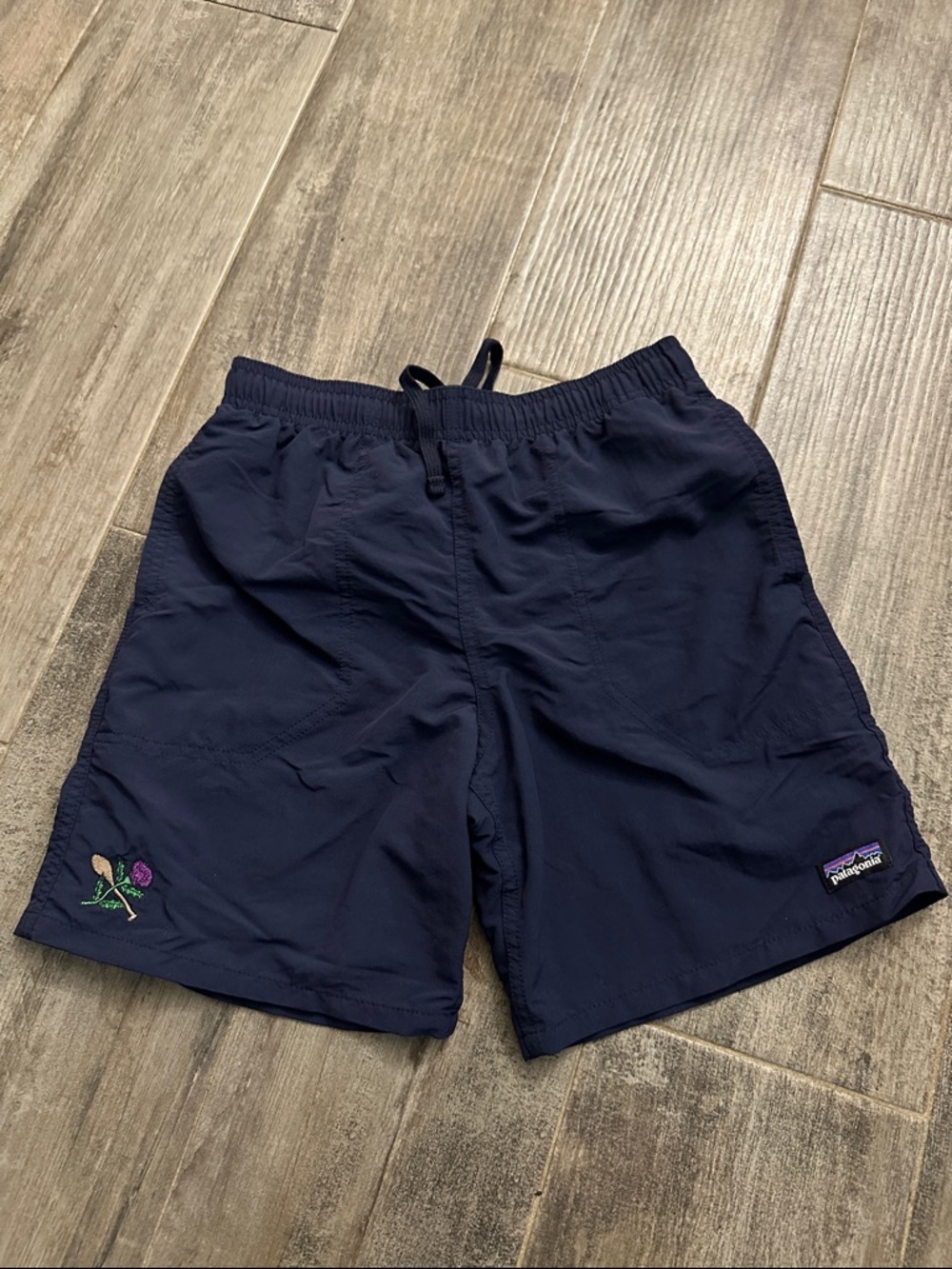 Patagonia Boys' Baggies™ Shorts 6” size Medium 10